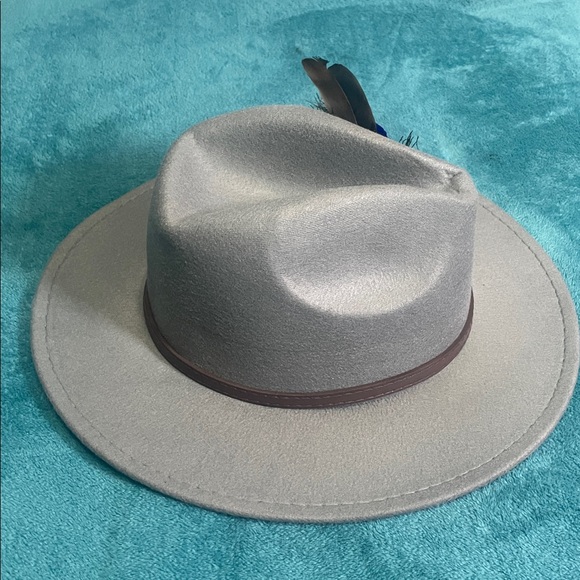 Gray Women's Felt Fedora Western Cowboy Hat Brown Belt  Peacock Feather Accent - Picture 4 of 8